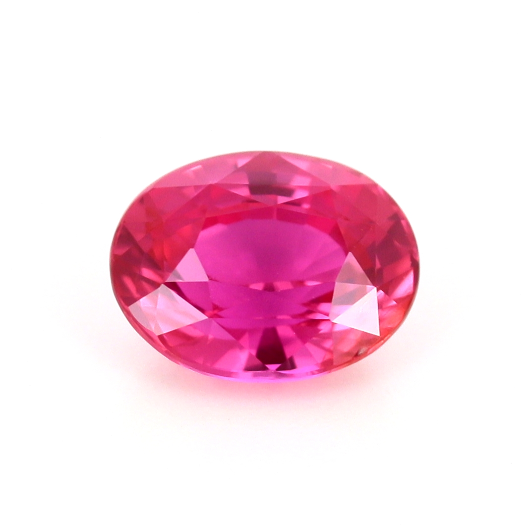 Saphir rose non-chauffé du Mozambique de 1.57 carat - Vue de face