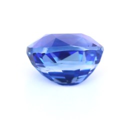Saphir non-chauffé de Ceylan de 3.04 carats - Vue de profil
