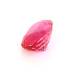 Saphir rose non-chauffé du Mozambique de 1.57 carat - Vue en perspective